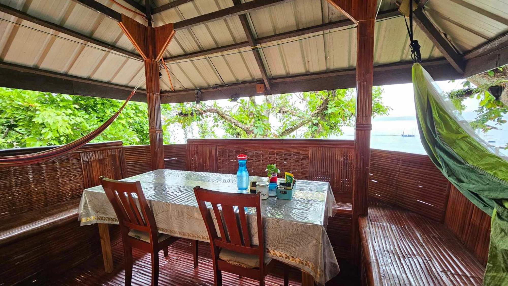 Eagles Nest Beach Resort Davao Stadt Exterior foto