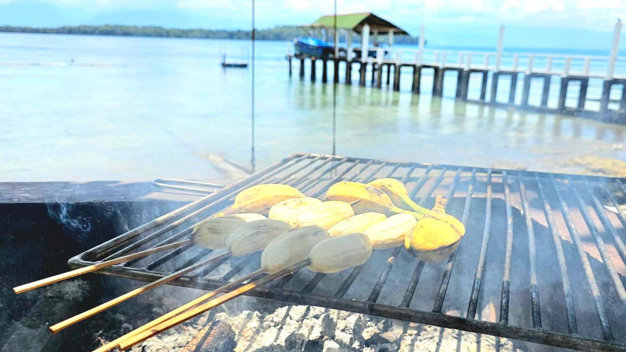 Eagles Nest Beach Resort Davao Stadt Exterior foto