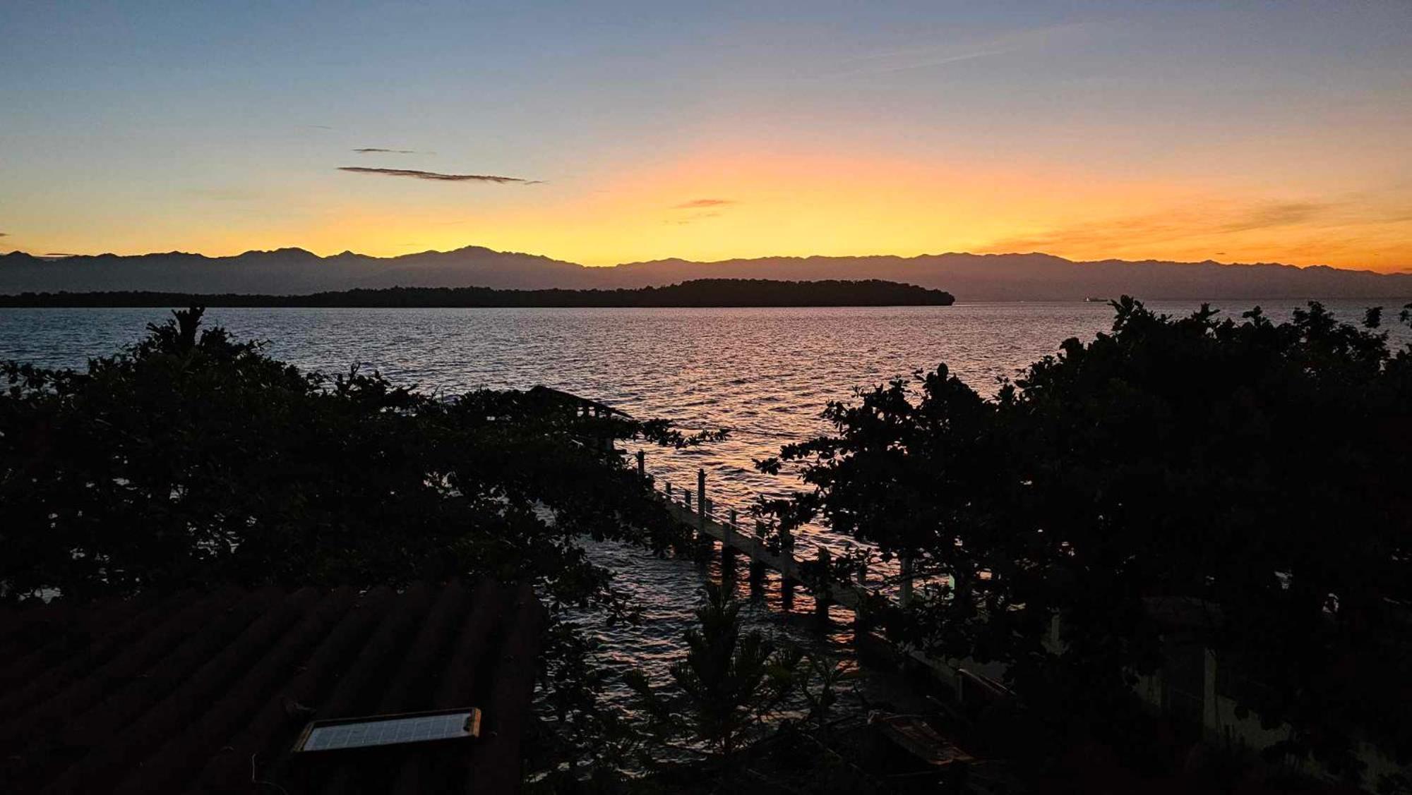 Eagles Nest Beach Resort Davao Stadt Exterior foto